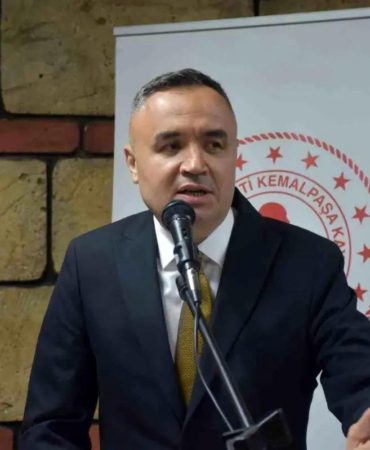kemalpasada-sehit-aileleri-ve-gaziler-onuruna-iftar-programi-BtLLNMeP.jpg