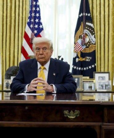 trumptan-kanadaya-once-tarife-tehdidi-sonra-geri-adim-rf621c1r.jpg