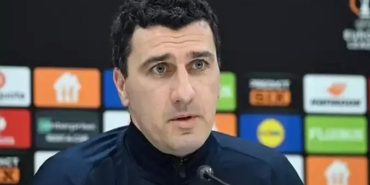 az-alkmaar-teknik-direktoru-galatasaray-ve-fenerbahceyi-kiyasladi-4DJHaRnF.jpg