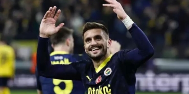 fenerbahce-dusan-tadicle-anlasti-iste-sozlesme-suresi-ve-yillik-ucreti-JeFKbMBm.jpg
