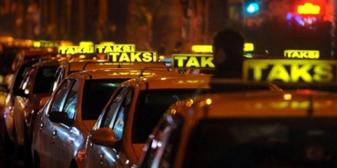 istanbullular-oylariyla-sececek-taksilerin-rengi-degisiyor-iste-5-secenek-EjedlX5p.jpg